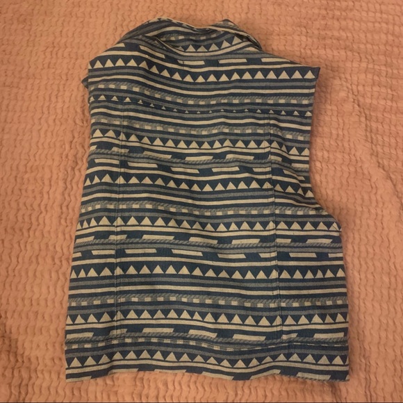 Kiwi Tucker Denim Motto-Style Vest (from LF) - Picture 6 of 6